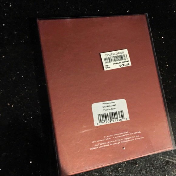 Beautiful Lenox Pierced Cross Ornament Decoration Easter Mother’s Day - Picture 7 of 8